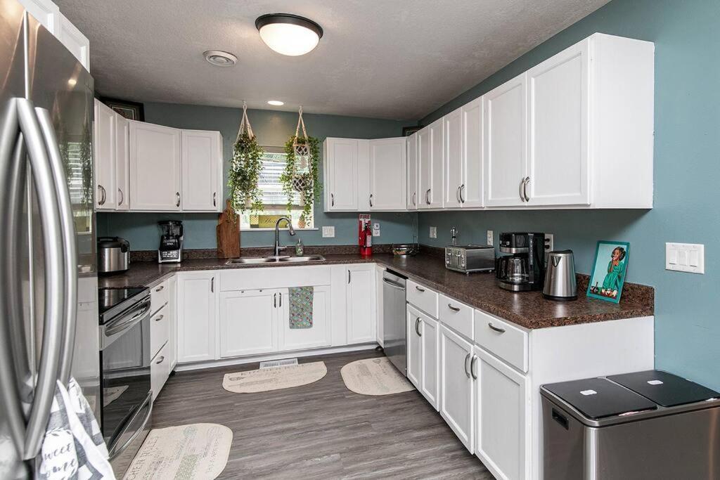 Family Friendly Home Close To Airport And Downtown Des Moines Exteriér fotografie