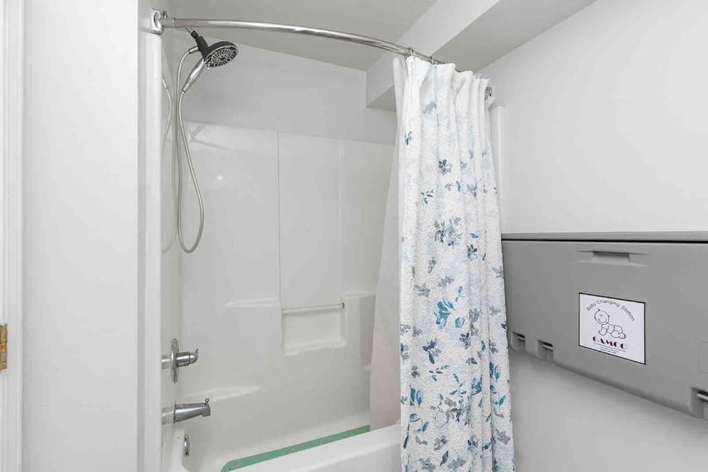 Family Friendly Home Close To Airport And Downtown Des Moines Exteriér fotografie